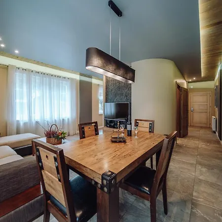 Dolina Wikingów Urnes 02 * Szklarska Poręba