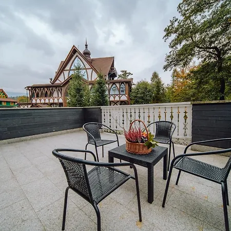 Dolina Wikingow Urnes 02 * Szklarska Poręba